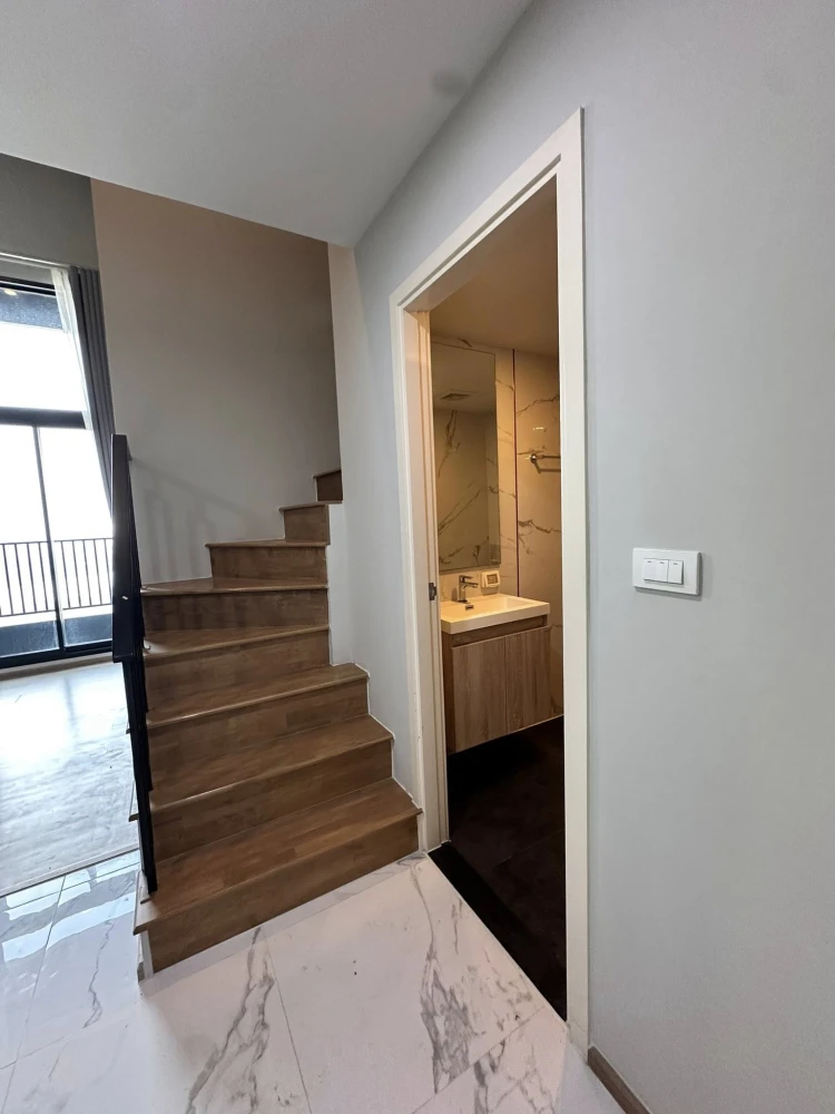 Condo for sale: Ken Attitude Rattanathibet, 25th floor, city view, full amenities. Own it today!