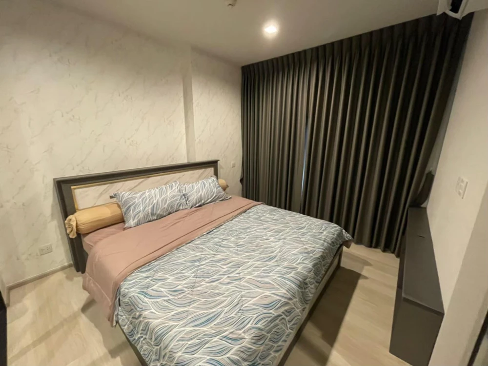 Condo for sale, Life One Willess, 26th floor, high view, comes with a very good price. I tell you, you must not miss it.