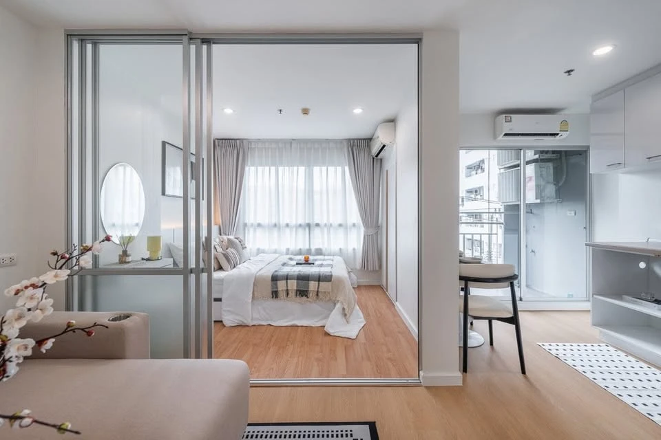 ขายคอนโด Lumpini Ville Ramkhamhaeng 60/2 ห้องแต่งน่าอยู่ โทนขาวสบายตา ราคาสบายใจ รีบมาจับจองด่วนๆ
