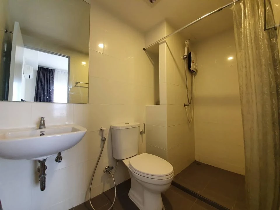 Condo for sale: Notting Hill Sukhumvit - Praksa, 6th floor, swimming pool view, come and own it today.