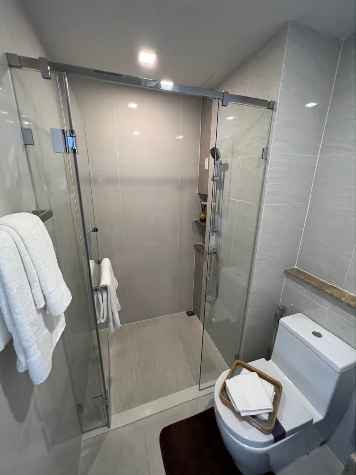 Condo for sale/rent: Quintara Treehaus Sukhumvit 42. A lovely room with a balcony, airy and spacious. Plus a special price. Hurry and reserve now!