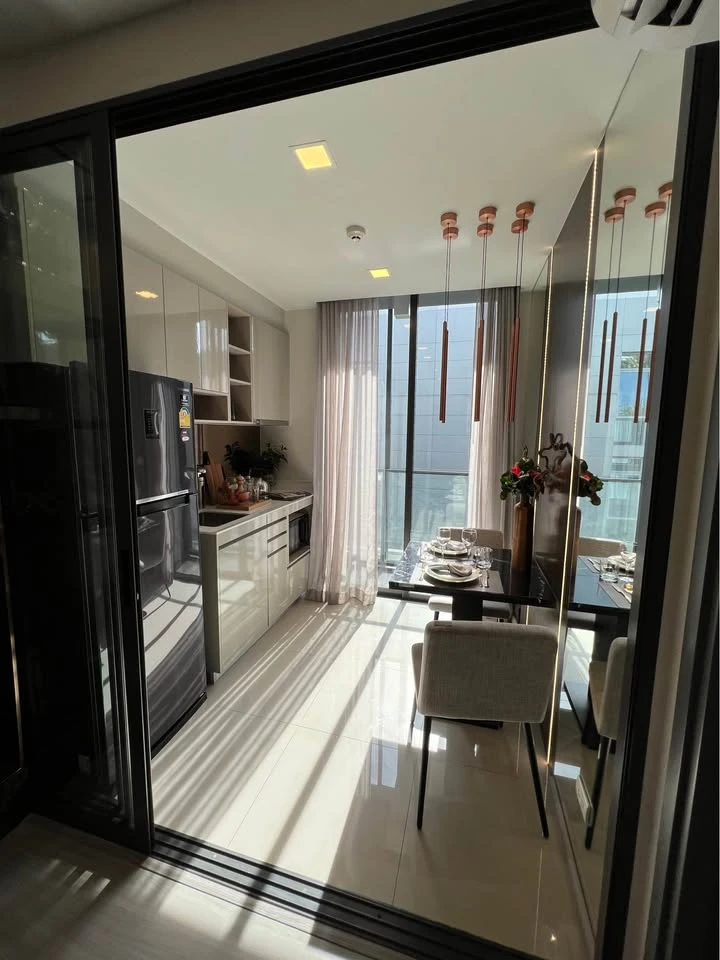 Condo for sale/rent: Quintara Treehaus Sukhumvit 42. A lovely room with a balcony, airy and spacious. Plus a special price. Hurry and reserve now!