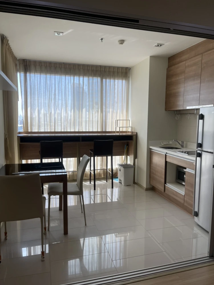 Condo for sale Rhythm Ratchada - Huai Khwang, Sky Kitchen room type, very rare, no blocked view, very good location room