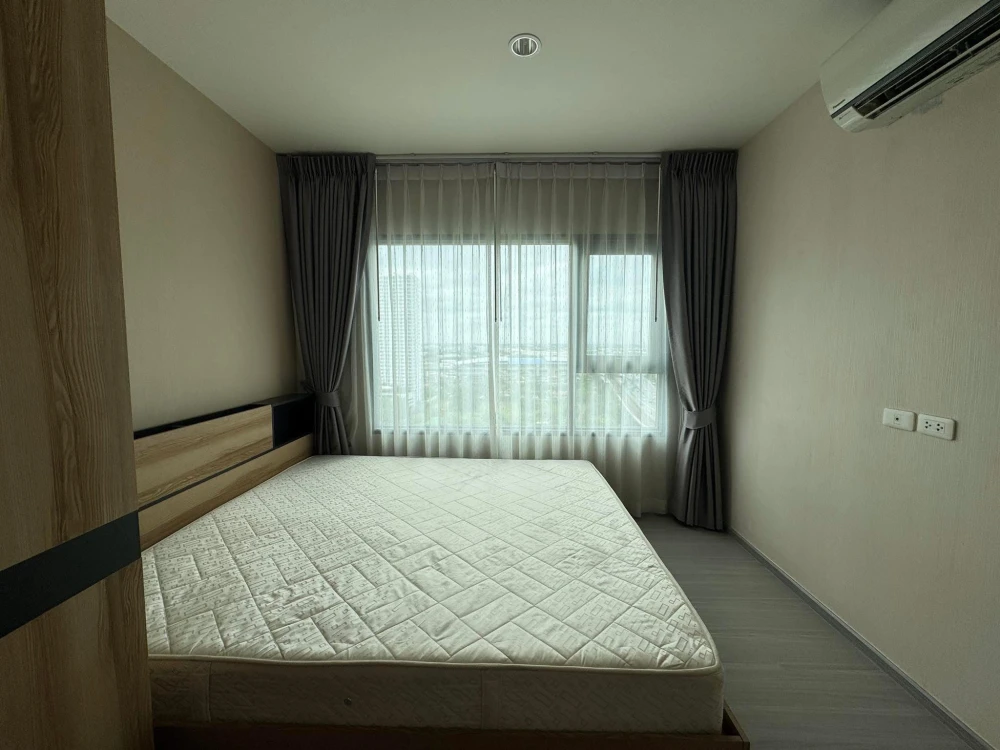 Condo for sale, Starview, 42nd floor, river view, comes with plenty of usable space. Come and own it today.