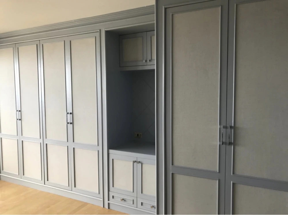 State Tower condo for sale, good looking room, color tone, easy to decorate Full set of furniture. You can reserve now. Hurry up.
