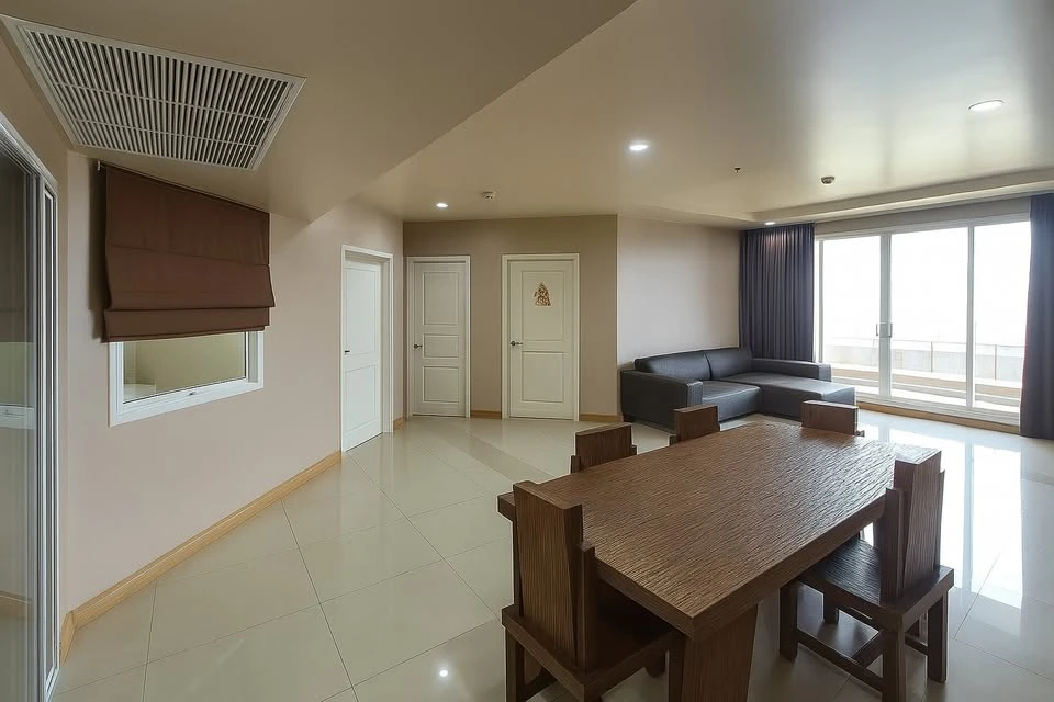 Condo for sale: Supalai Wellington, 17th floor, high view, quiet, comes with plenty of usable space. Come and reserve quickly!