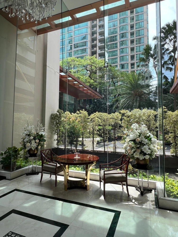 Condo for sale:rent The Address Chidlom, ready to move in, lots of usable space, great price, hurry and reserve.