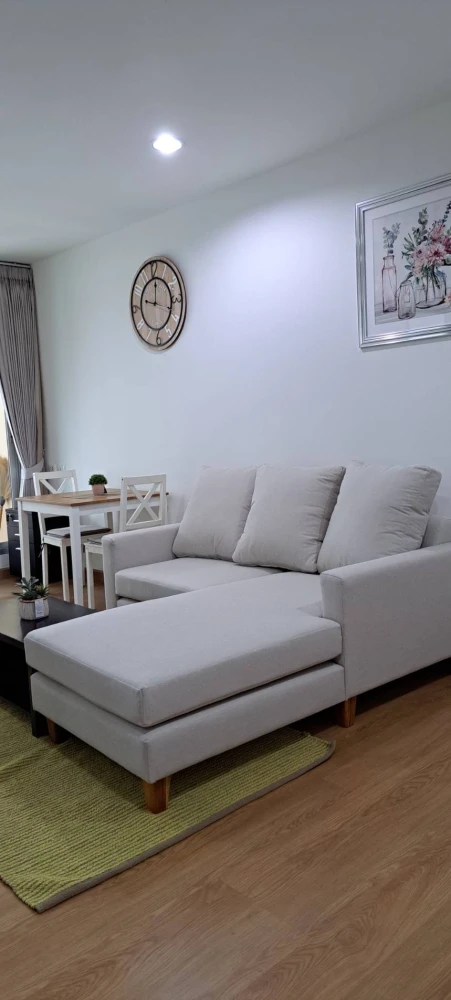 Condo for sale at The Address Sukhumvit 42, ready to move in, lots of usable space. Come and reserve yours today, don't delay.