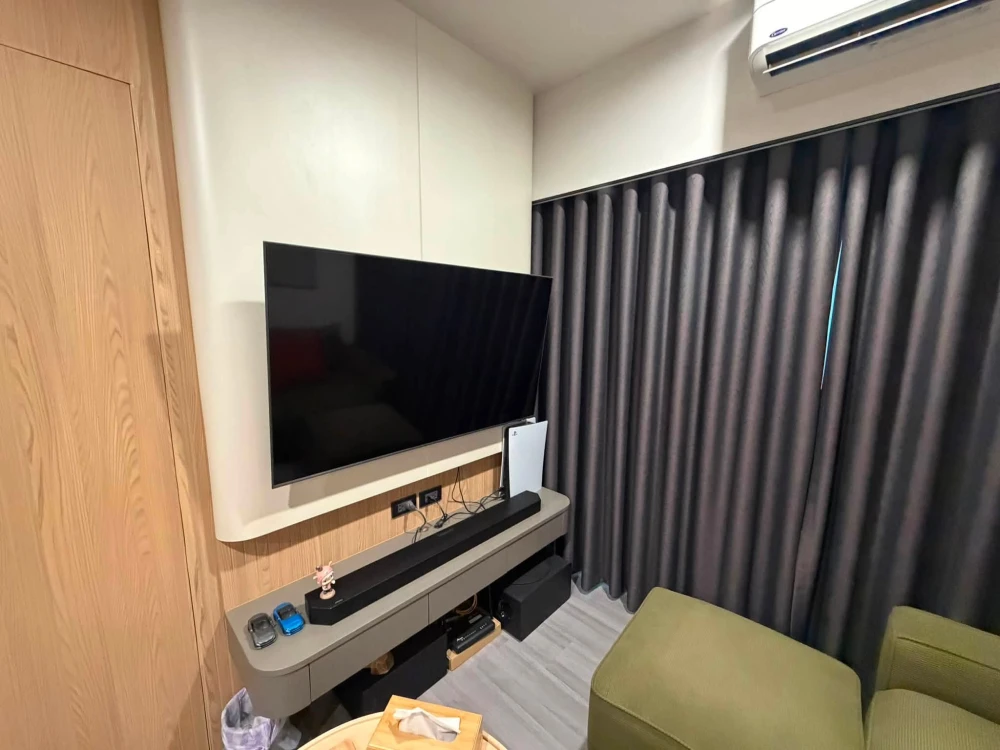 Condo for sale at The Parkland Charan-Pinklao. Built-in design focusing on practicality and storage, fully furnished with appliances. Book now!