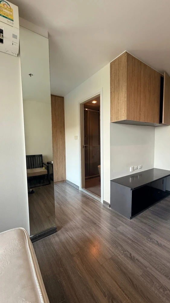 Condo for sale at The Trust @ BTS Erawan. Nice unit, complete amenities. Own it today!