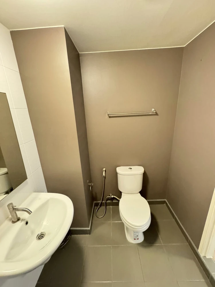 Condo for sale, U Campus Rangsit-Muangake, large room, comfortable living, comes with usable space, good price, buy quickly.