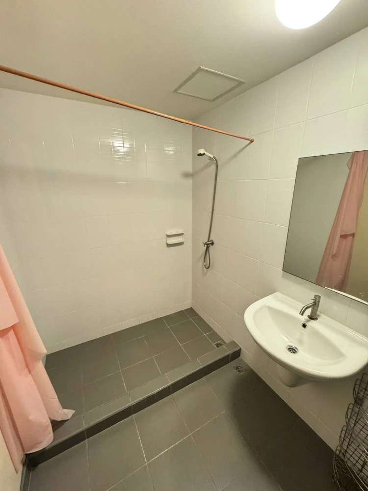 Condo for sale, U Campus Rangsit-Muangake, large room, comfortable living, comes with usable space, good price, buy quickly.