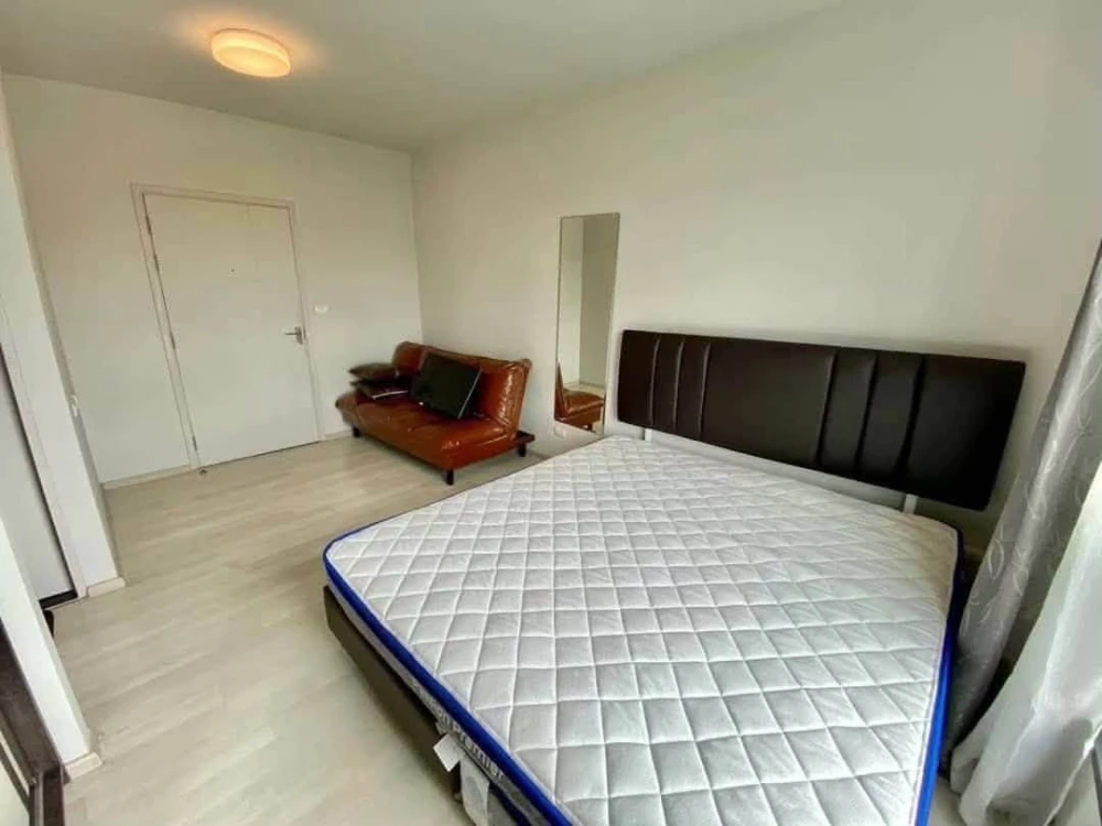 Condo for sale at Unio Rama 2-Thakham: Studio unit on the 7th floor. Unblocked view, airy and spacious with constant airflow. Buy now—don't miss out!