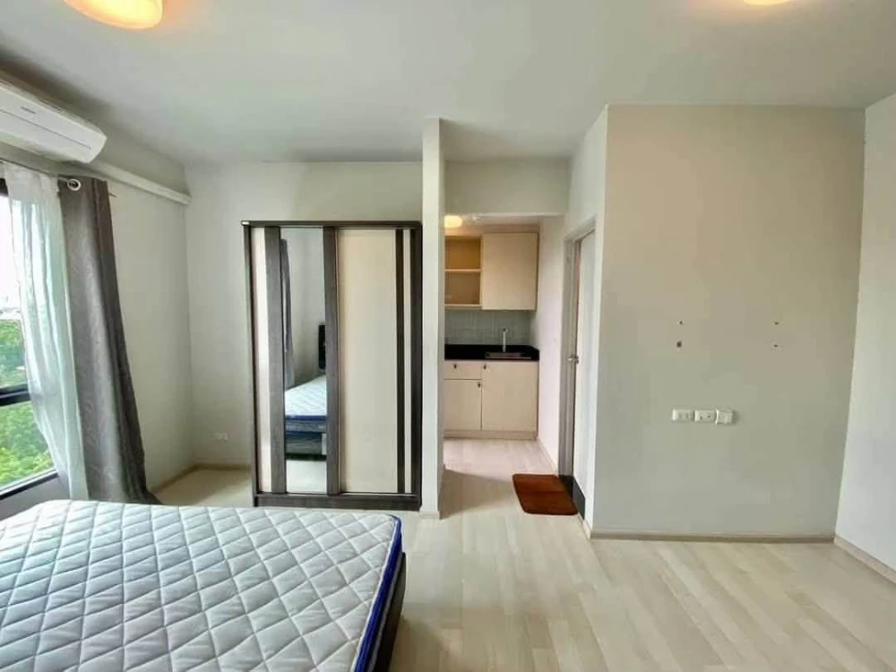 Condo for sale at Unio Rama 2-Thakham: Studio unit on the 7th floor. Unblocked view, airy and spacious with constant airflow. Buy now—don't miss out!