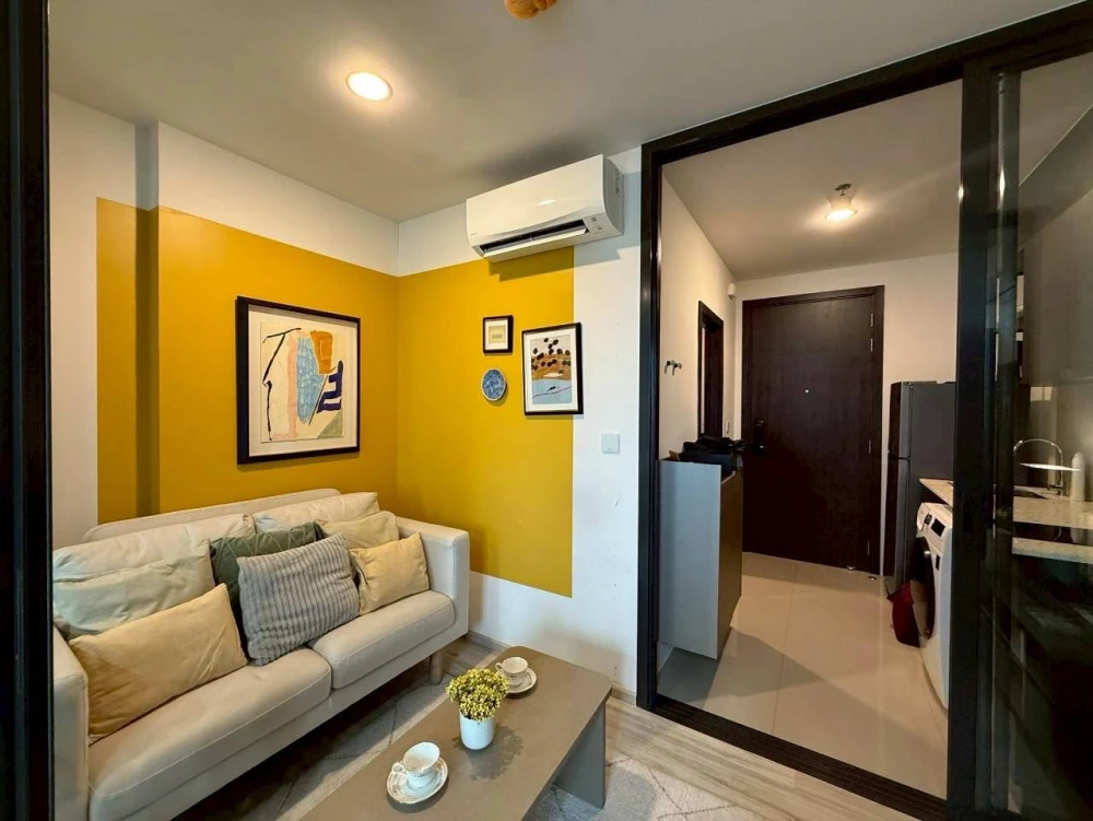 Condo for sale: XT Huai Khwang. Fully furnished and ready to move in. Fully furnished and equipped with appliances. Just bring your own luggage and mo images
