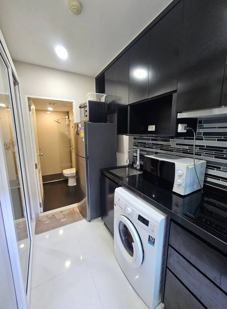 Condo for sale: Chateau In Town Charansanitwong 96/2, corner room, garden view, swimming pool, quiet, private, buy now