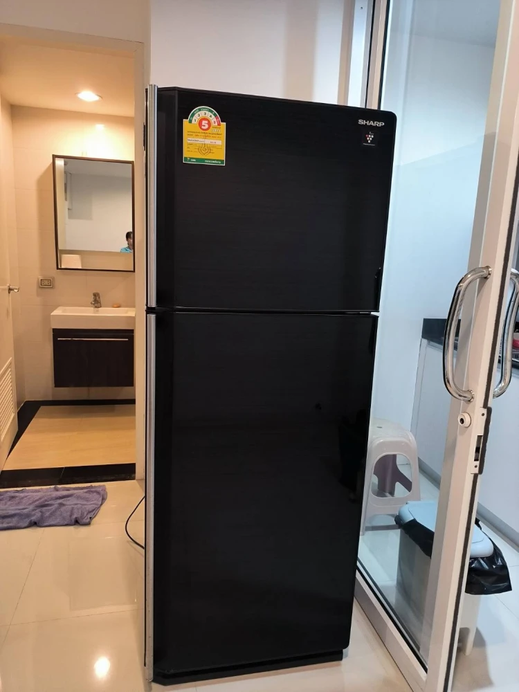Condo for sale, Silk Sanampao, beautiful decorated room with furniture. This must be reserved!!