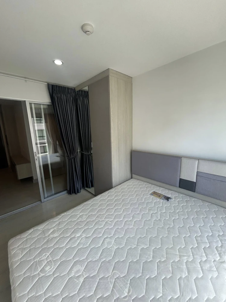 Condo for sale: Niche ID Sukhumvit 113. Well-partitioned units with separate zones. Great value! Book now, don't miss out!