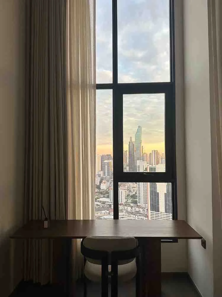 Condo for sale: Park Origin Chula-Samyan, Duplex room, 32nd floor, fully furnished, ready to move in. Become the owner today!