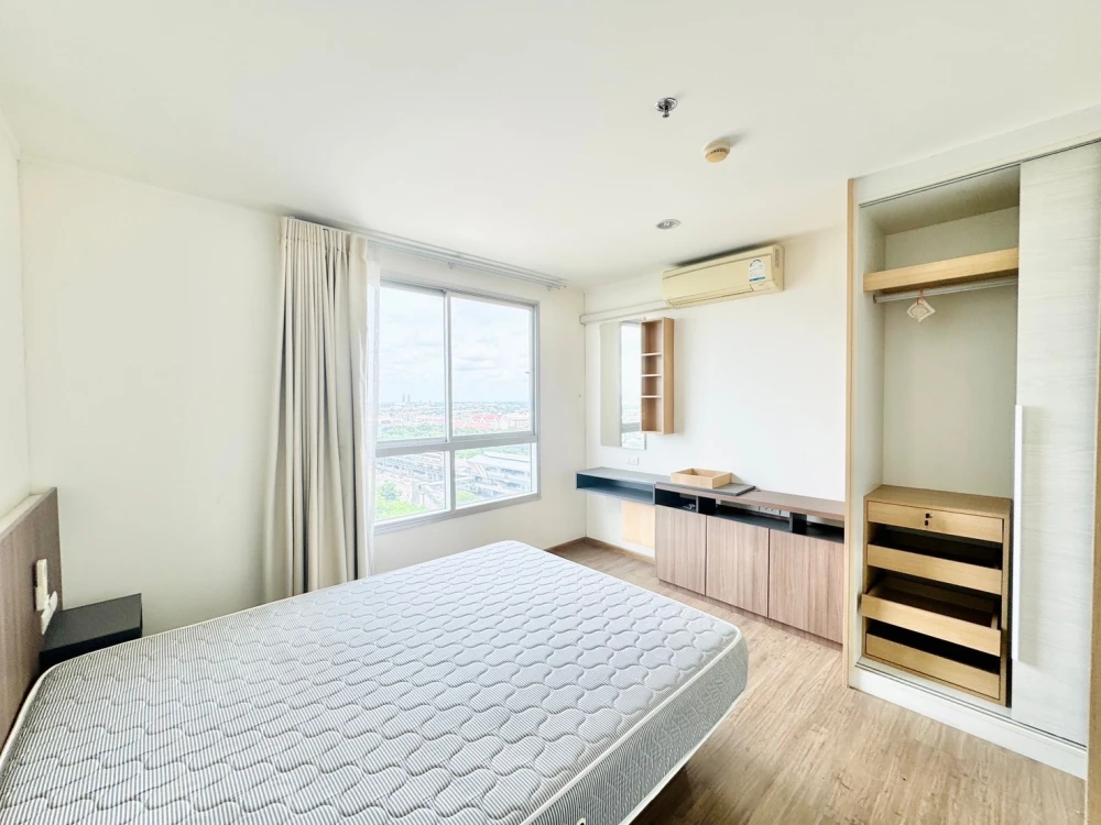 Condo for sale, U Delight Ratchadaphisek, 2 bedrooms, 20th floor, beautiful view, cheapest price in the project, hurry and book.