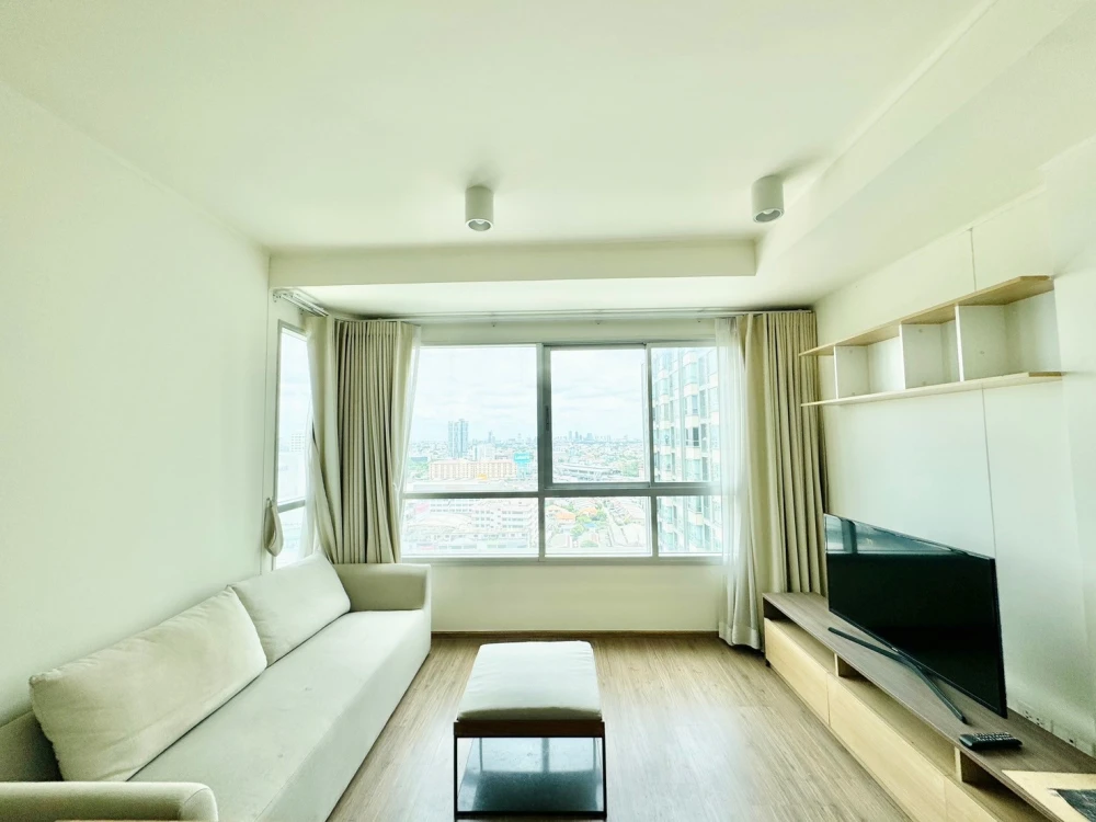 Condo for sale, U Delight Ratchadaphisek, 2 bedrooms, 20th floor, beautiful view, cheapest price in the project, hurry and book.