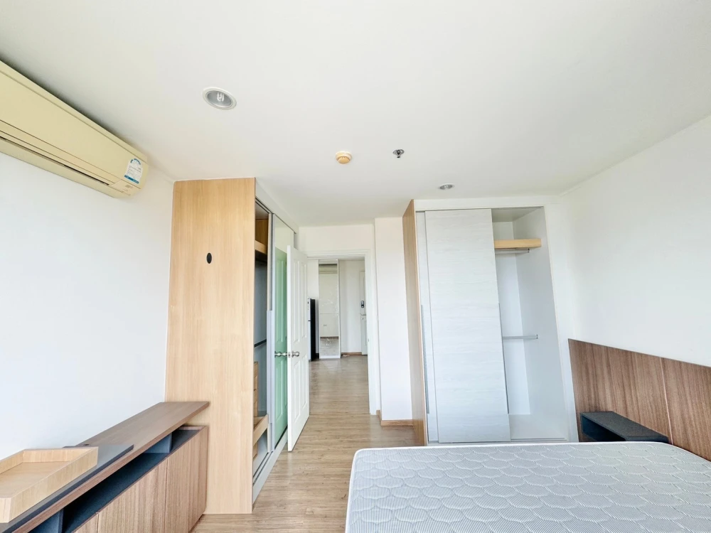 Condo for sale, U Delight Ratchadaphisek, 2 bedrooms, 20th floor, beautiful view, cheapest price in the project, hurry and book.