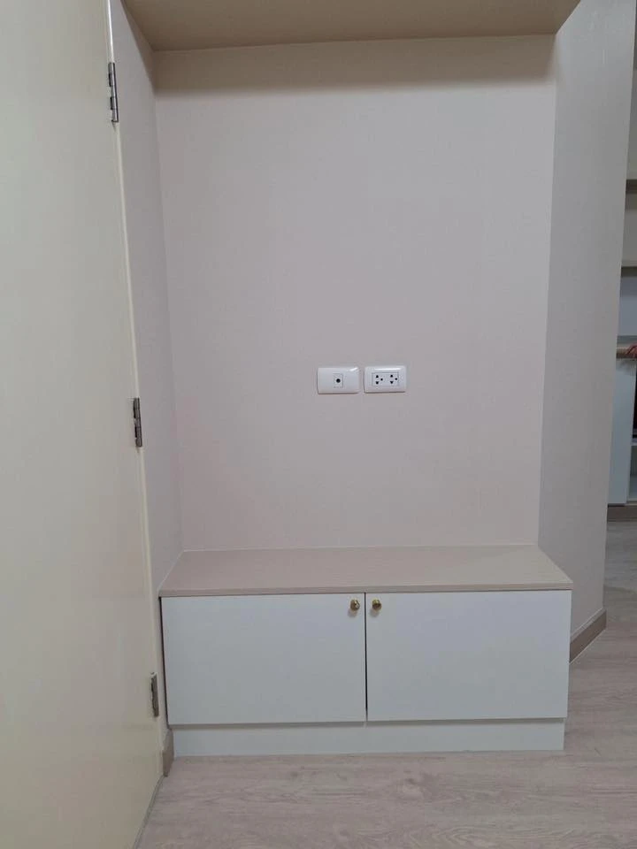 Condo for sale, Lumpini Ville On Nut - Lat Krabang. 2 beautiful units, completely renovated in minimalist style, fully furnished with appliances.