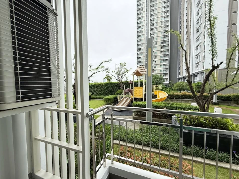 Condo for sale, Supalai Lite Sathorn-Charoen Rat, 1 bedroom, 1 bathroom, 5th floor, shady garden view, not hot, buy now