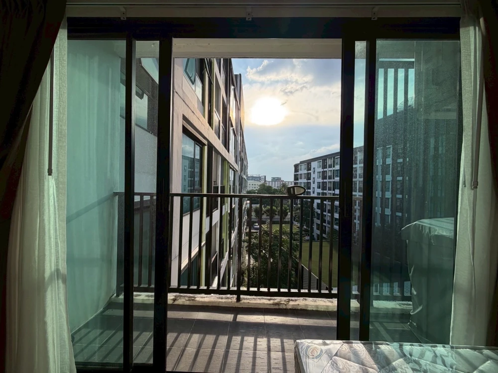 Condo for sale, The Niche Mono Sukhumvit 50, 6th floor, comes with a great price. Complete here. Don't miss it.