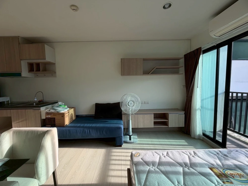 Condo for sale, The Niche Mono Sukhumvit 50, 6th floor, comes with a great price. Complete here. Don't miss it.