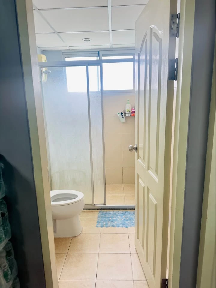 Condo for sale at City Home Rattanathibet project. Spacious rooms with plenty of usable space. Own it today!