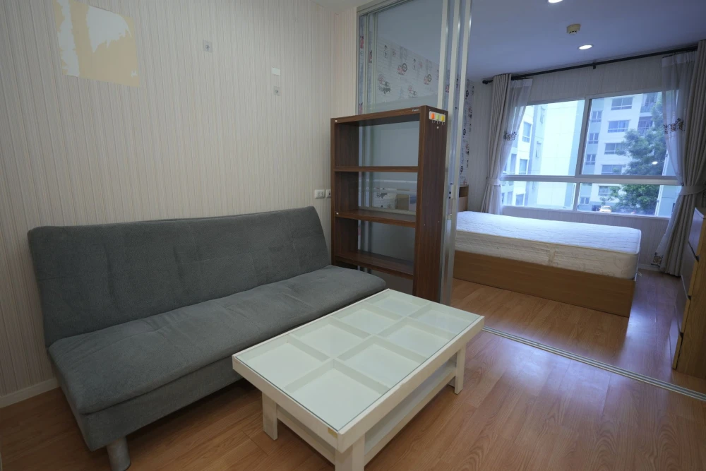 Condo for sale Lumpini Ville On Nut 46, room with good wallpaper, very good price, hurry and reserve now, don't miss out.