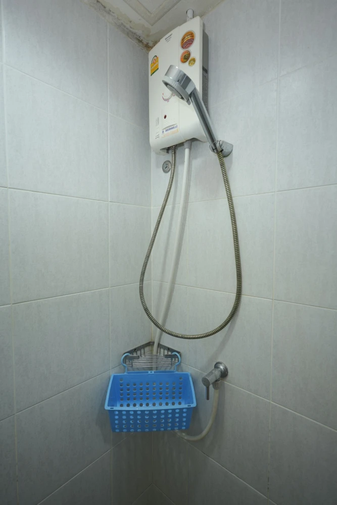Condo for sale Lumpini Ville On Nut 46, room with good wallpaper, very good price, hurry and reserve now, don't miss out.
