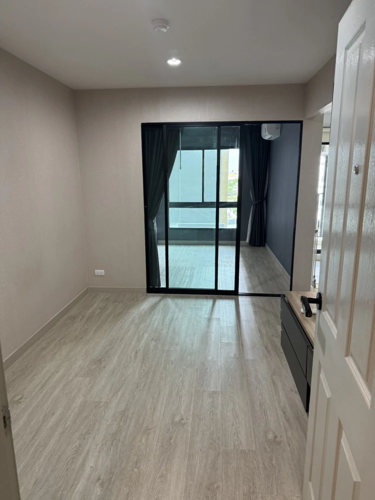 Lovely Pool View Condo for SALE - 6th Floor, 28.64 sq.m., Prime Location Connecting Ladprao & Ramkhamhaeng near 2 Mass Transit Lines | ✨ HI Ladprao 13