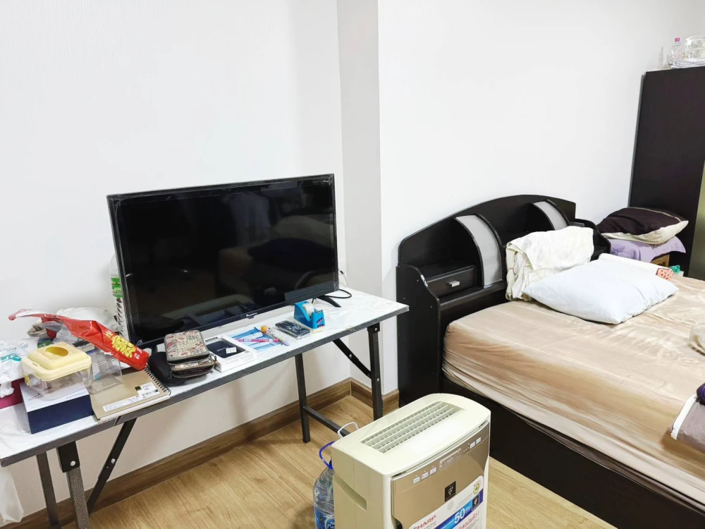 Selling a ready-to-move-in condo at Supalai City Resort Chaengwattana, 23rd floor. High floor with great views. Convenient and complete amenities. Buy