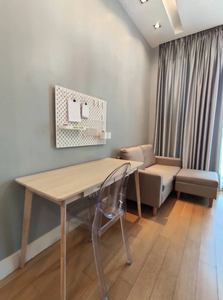 Premium 39.8 sq.m. Condo for SALE - 24th High Floor, North-Facing Balcony (Cool All Day) at Ha Yaek Lat Phrao, Fully Furnished with Impressive Built-i
