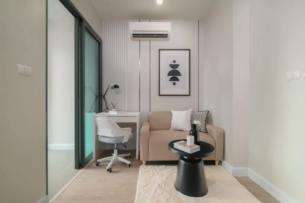 Condo for SALE - 25 sq.m. Private Corner Unit, 8th Floor (Building B), Prime Location Near MRT Bang Son | ✨ Metro Sky Prachachuen
