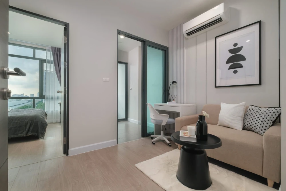 Condo for SALE - 25 sq.m. Private Corner Unit, 8th Floor (Building B), Prime Location Near MRT Bang Son | ✨ Metro Sky Prachachuen