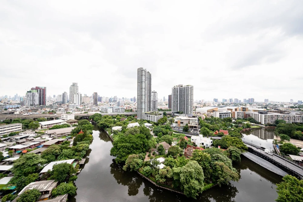 Spacious 40 sq.m. Condo for Sale - 15th High Floor, Fully Furnished, Prime Location in the Heart of Onnut | ✨ Blocks 77 by Sansiri