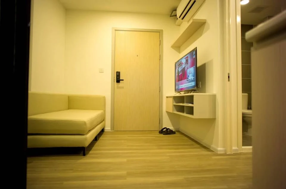 Condo for sale, Kensington, Kasetsart Campus, room with good wallpaper, great price, good for living or investment.