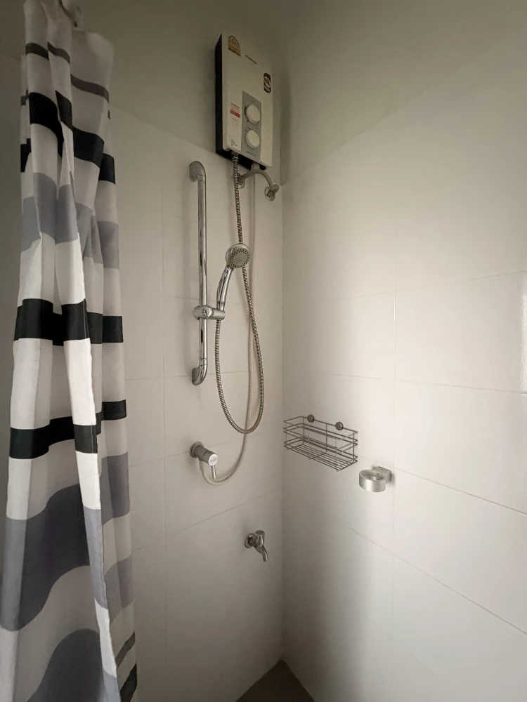 Lovely Fully Furnished Condo for SALE - 28.83 sq.m., 2nd Floor (Building A) with 2 Aircons, Move-in Ready in Rama 9 - Hua Mak Location | ✨ Bliz Condom