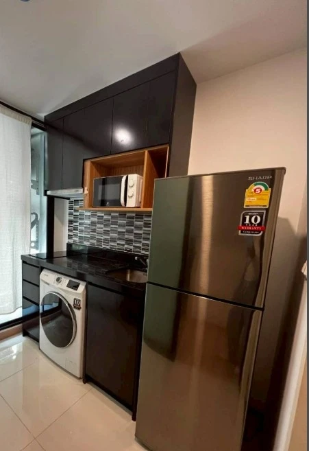 Fully Furnished 1-BR Condo for SALE - 4th Floor, Built-in Furniture, Just 450m to BTS Punnawithi | ✨ Chateau In Town Sukhumvit 64/1