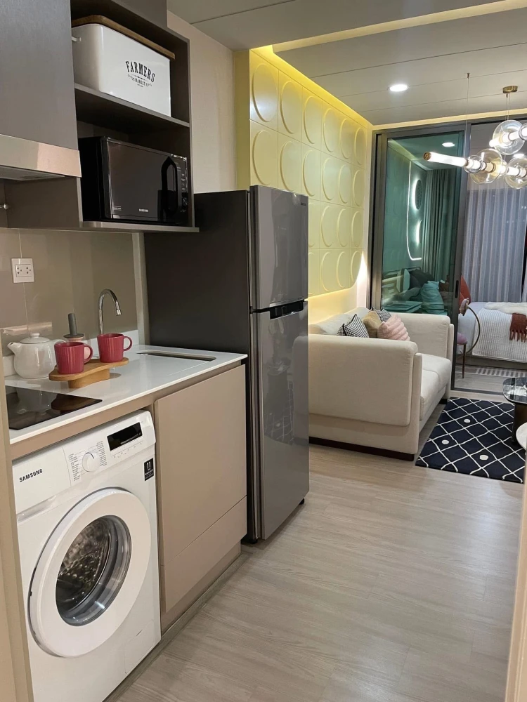 Selling down payment Aspire Sukhumvit-Rama 4, 8th floor, good project, complete common area, reserve now, urgently.