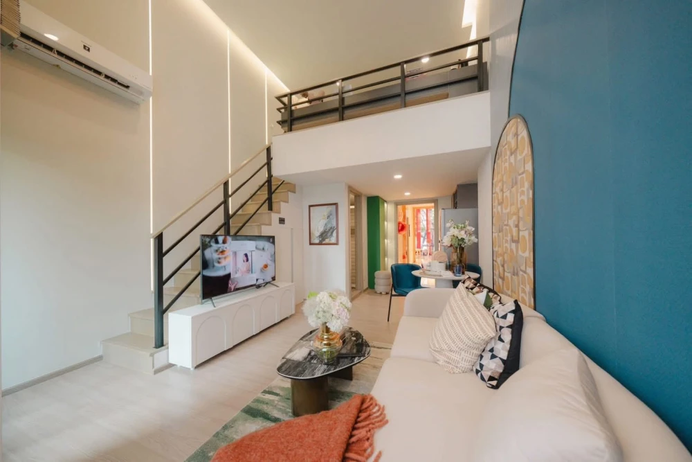 Selling down payment on Aspire Sukhumvit - Rama 4, Vertiplex room, high floor, open view like this, good wind, good ventilation, very little!