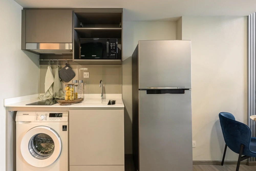 ขายดาวน์ ASPIRE สุขุมวิท-พระราม 4 ห้องดีไซน์พิเศษ Modular Layout Design รูปแบบ VERTIPLEX เพดานสูง รีบมาจอง