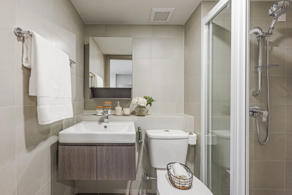 ขายดาวน์ ASPIRE สุขุมวิท-พระราม 4 ห้องดีไซน์พิเศษ Modular Layout Design รูปแบบ VERTIPLEX เพดานสูง รีบมาจอง