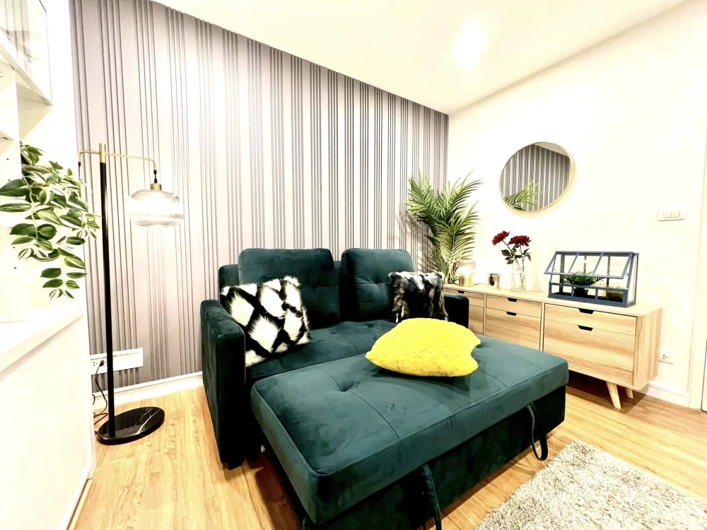 For sale or rent Centric Scene Sukhumvit 64, separate rooms, divided into suitable lots, good price, hurry and reserve now.