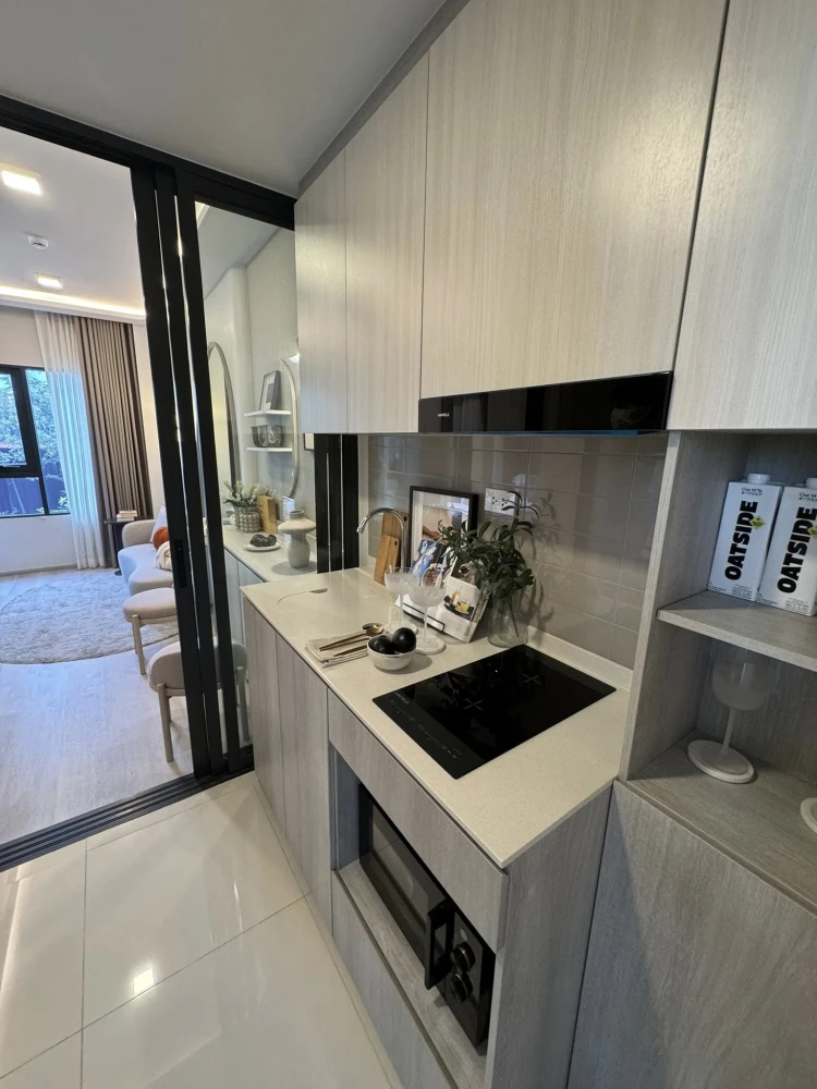 Selling a down payment for a COBE KASET SRIPATUM unit on the 11th floor, 30.5 sq.m. Comfortable and spacious. Don't miss this opportunity!