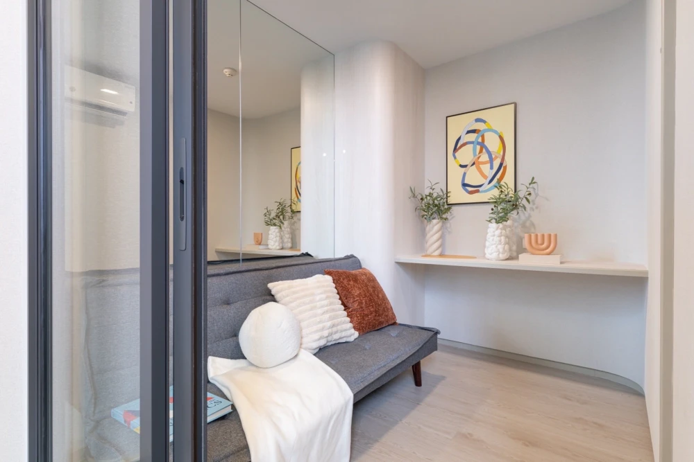 Selling down payment for COBE Kaset-Sripatum, 22nd floor, corner unit. Spacious and airy, feels like home. Buy now! Don't miss this opportunity.