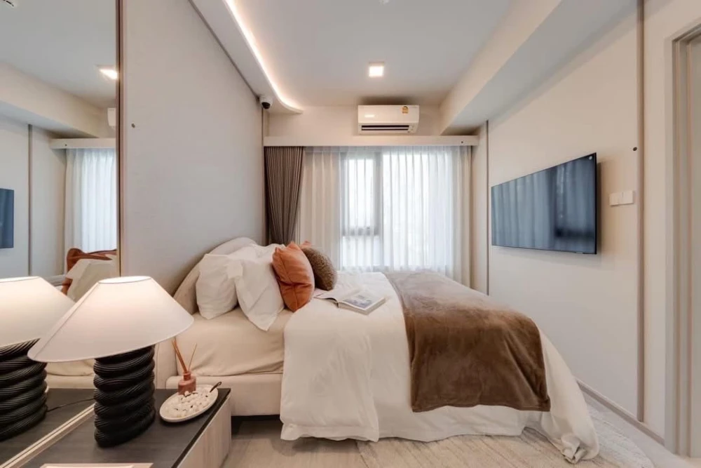 Selling down payment for COBE Ratchada Rama 9, 1 bedroom, 1 bathroom. Fully furnished with excellent facilities. Book now!